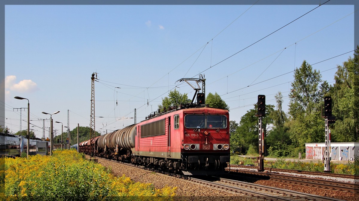 155 175 bei der Durchfahrt von Leipzig - Thekla am 21.08.2015 