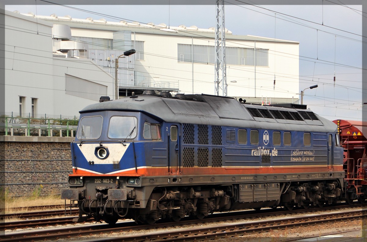 232 103 von Raildox bei ihrer Pause in Waren an der Müritz am 01.09.2015