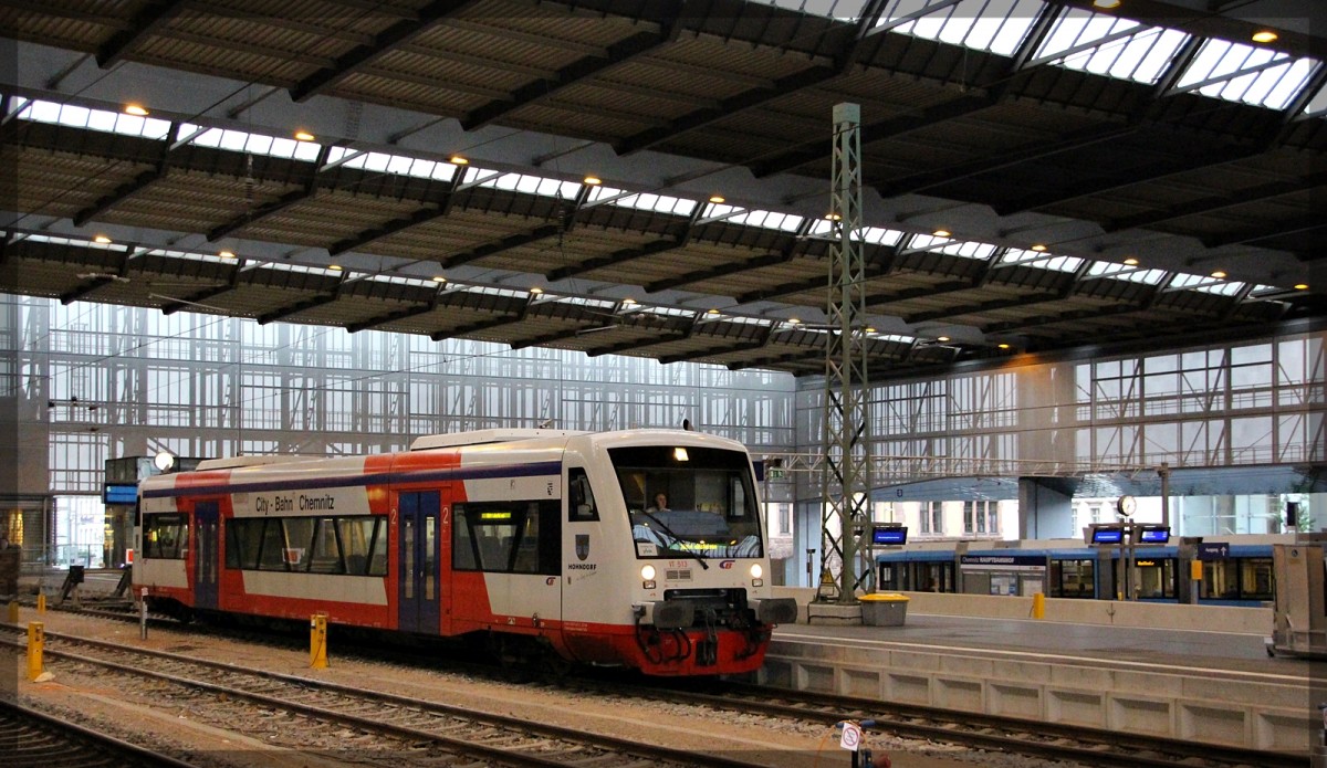 VT 513 der City-Bahn Chemnitz in Chemnitz Hbf am 18.08.2015