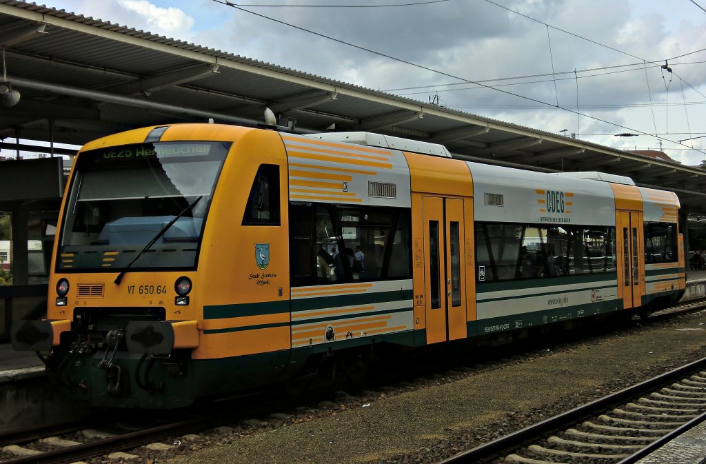 Der VT 650.64 in Berlin Lichtenberg am 10.8.2011
