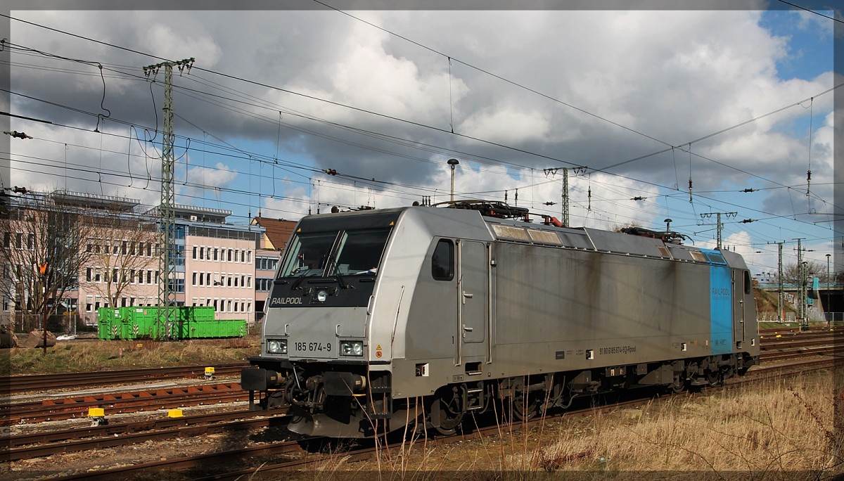 185 674 abgestellt in Neubrandenburg am 3.4.2015.