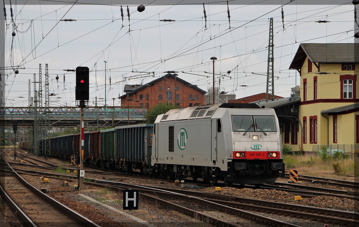 285 105 in Neubrandenburg bei Rangierarbeiten am 03.07.2012