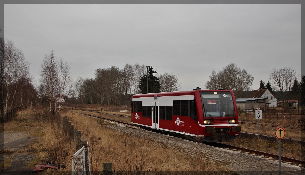 EGP/HANS VT 504 006 (504 002) bei der Einfahrt in den Bahnhof Mirow am 18.03.2016