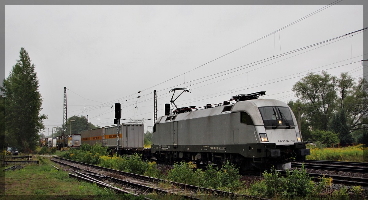 WLC/Hupac 182 601 bei der Durchfahrt von Leipzig - Thekla am 19.08.2015